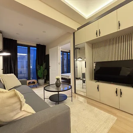 Prime Location 1br In Sisli * איסטמבול